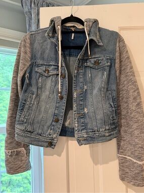 Free People Light Blue Denim Jacket with Gray Knit Sleeves